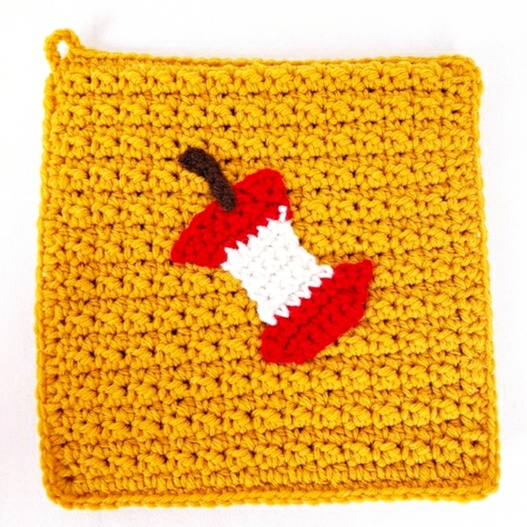 NWOT 4 Crocheted Eaten Apple Kitchen Potholders - Picture 5 of 5